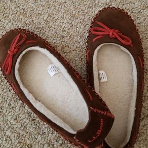 NWOT LL Bean Slippers